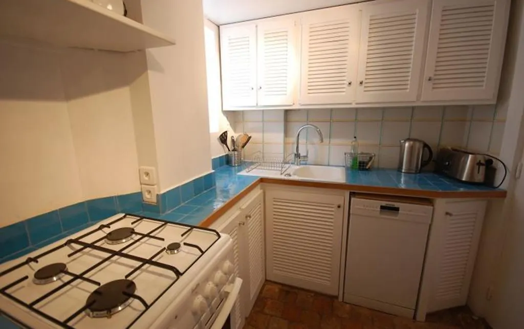 Appartement 2 Bedroom Apartment-luxembourg Garden