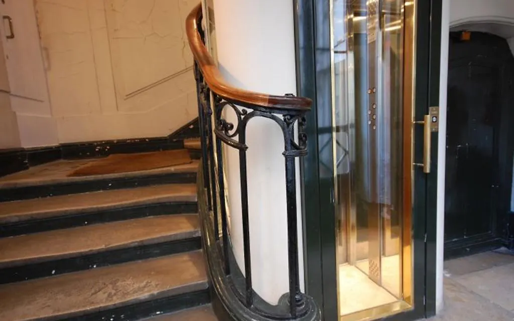 2 Bedroom Apartment-luxembourg Garden Apartmán Paříž
